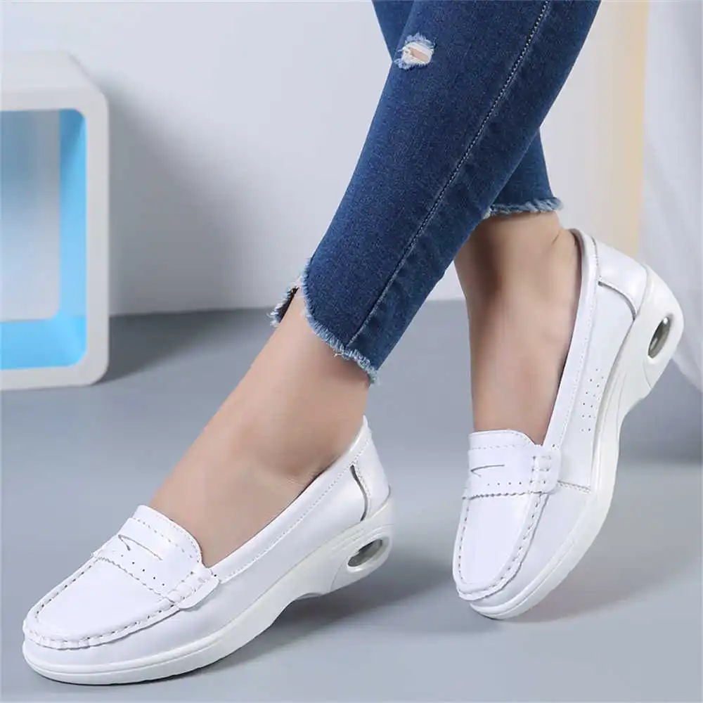 Thick Sole Slipon White Traine - Men'S Best Sneakers For Formal Wear 리뷰 및 가격
